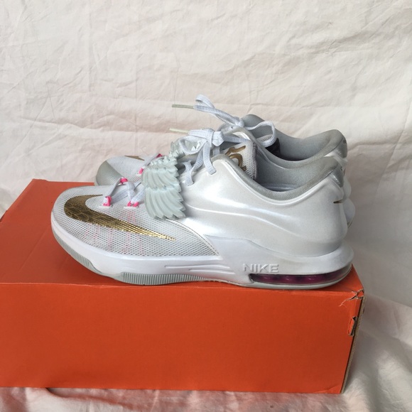 KD 7 Aunt Pearl - Picture 2 of 5